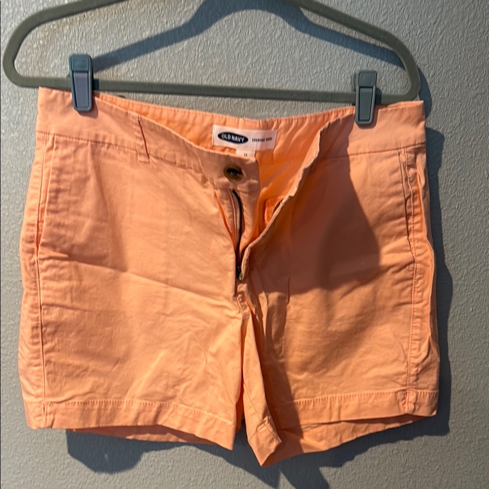 Old Navy Peach Shorts Lightweight Casual NWOT